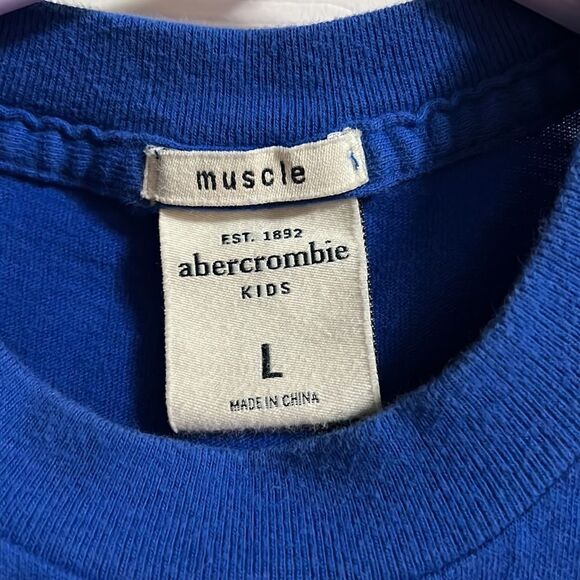 Abercrombie kids size Large muscle blue tshirt. - Picture 2 of 5